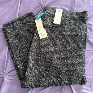 LIVI Active Wicking Capri Legging 22/24